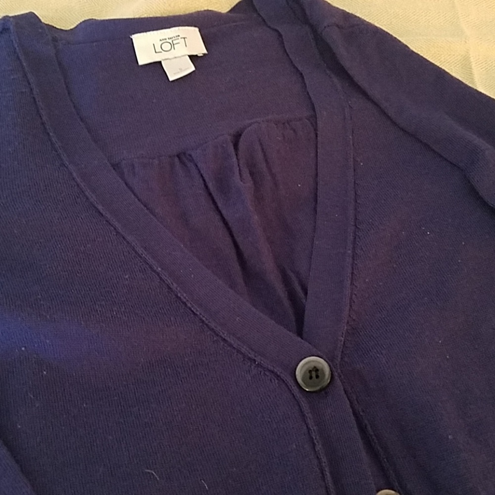 Loft sweater - Picture 2 of 3